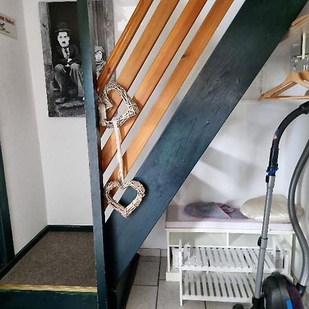 Kleiner Hookie In Hooksiel Mit Hund Villa Шилиг Екстериор снимка