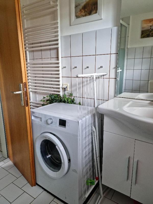 Kleiner Hookie In Hooksiel Mit Hund Villa Шилиг Екстериор снимка