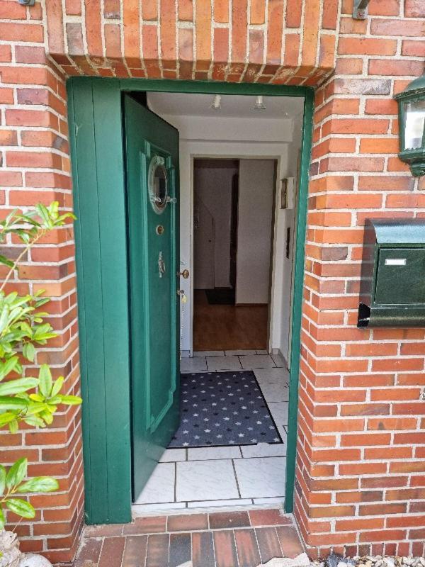 Kleiner Hookie In Hooksiel Mit Hund Villa Шилиг Екстериор снимка